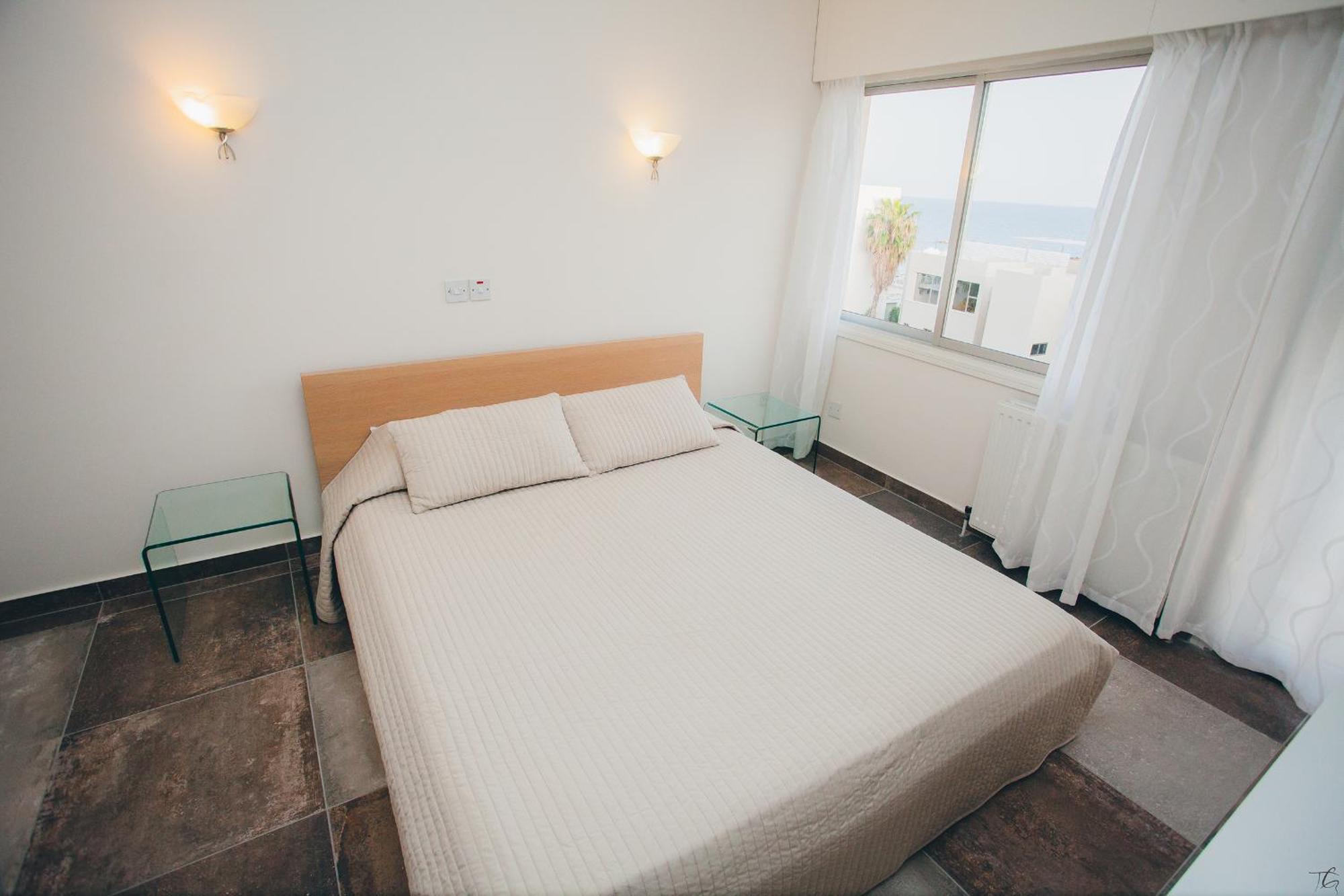 Vega Apartments Limisso Esterno foto