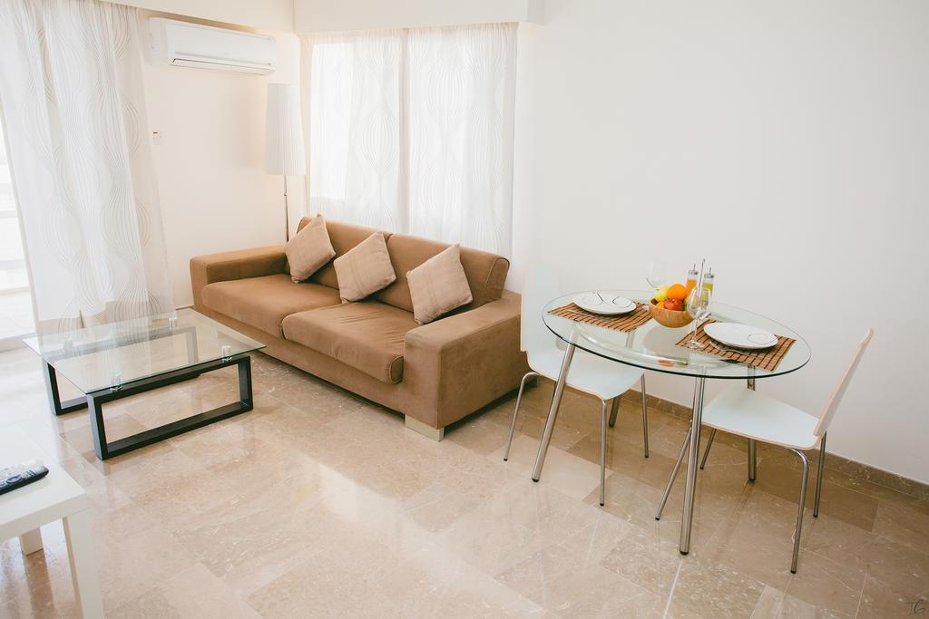Vega Apartments Limisso Esterno foto