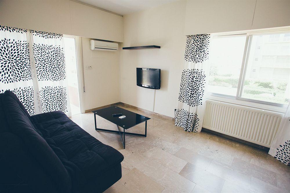Vega Apartments Limisso Esterno foto
