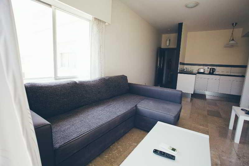 Vega Apartments Limisso Esterno foto