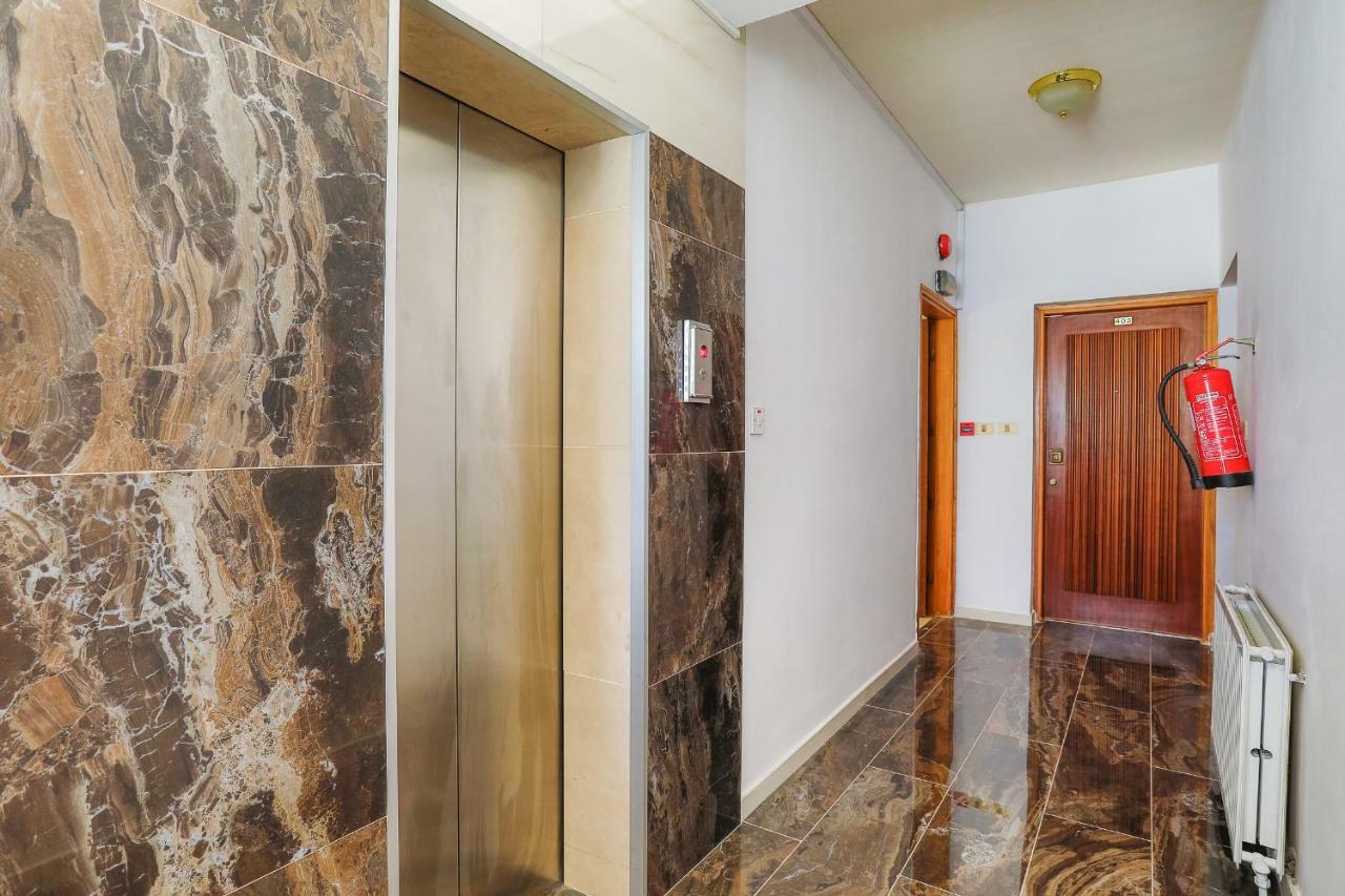 Vega Apartments Limisso Esterno foto